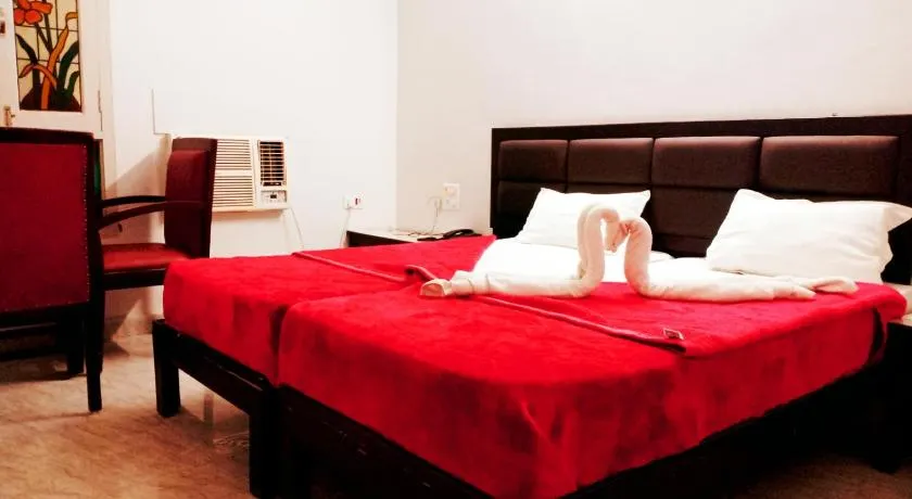 Hotel Sanskar - Image 1