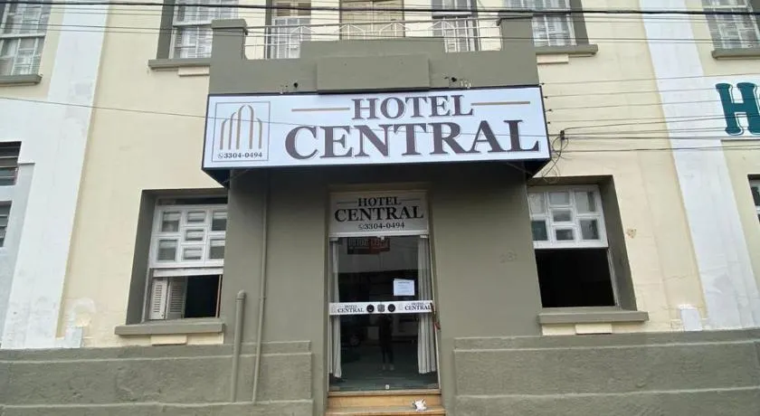 Hotel Central - Image 1