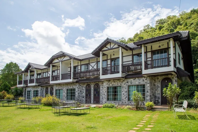 The Secret Cliff Boutique Resort - Image 1