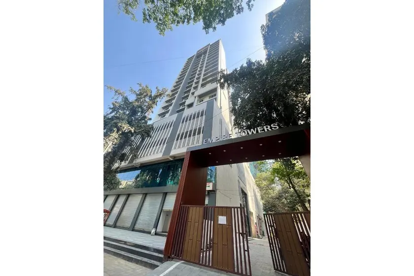 Hsquare Service Apartment Goregaon - Image 1