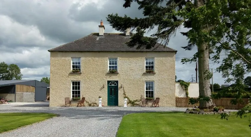 Abbeyview House B&B and Glamping - Image 1