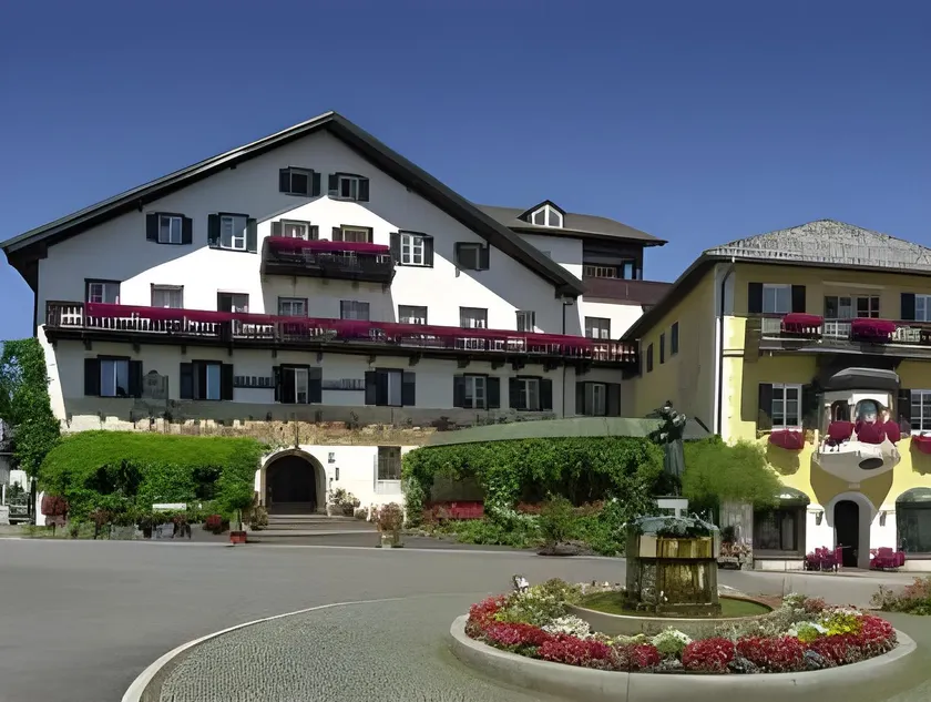 Hotel Gasthof zur Post - Image 1