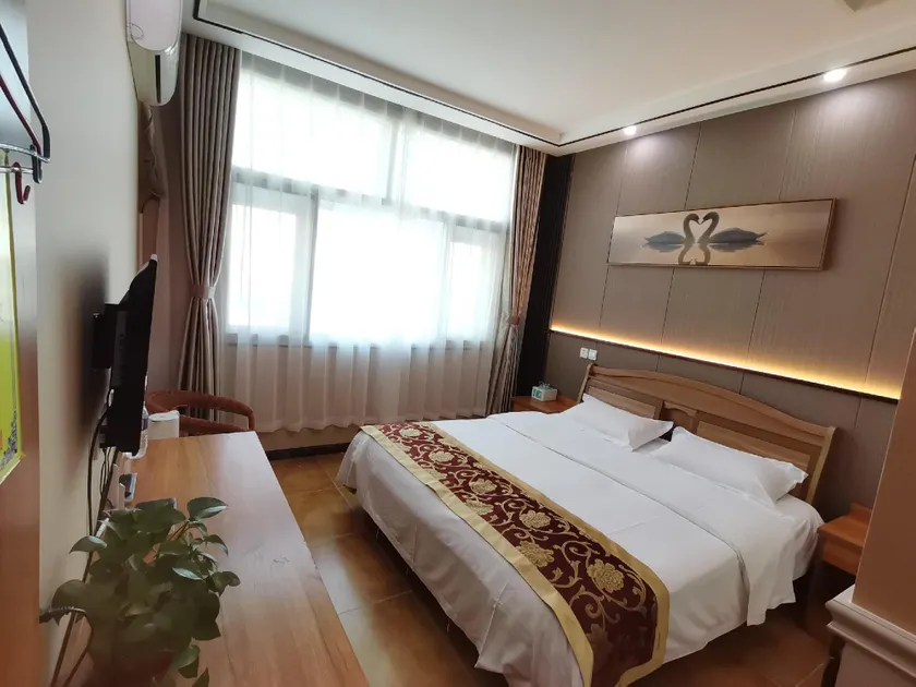 Shengyuan Express Hotel (East Gate Branch) - Image 1