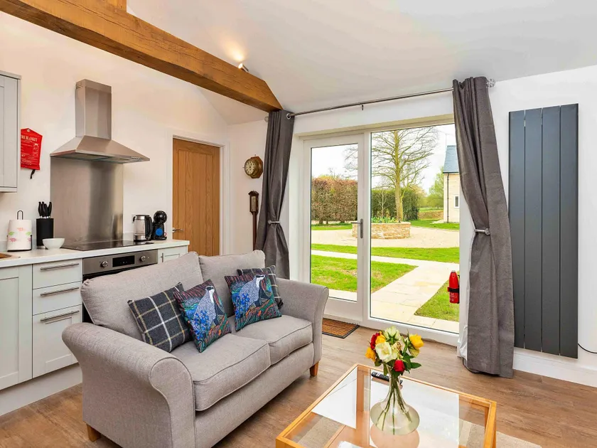 Northumberland Cottage with Private Garden, No deposit - Image 1