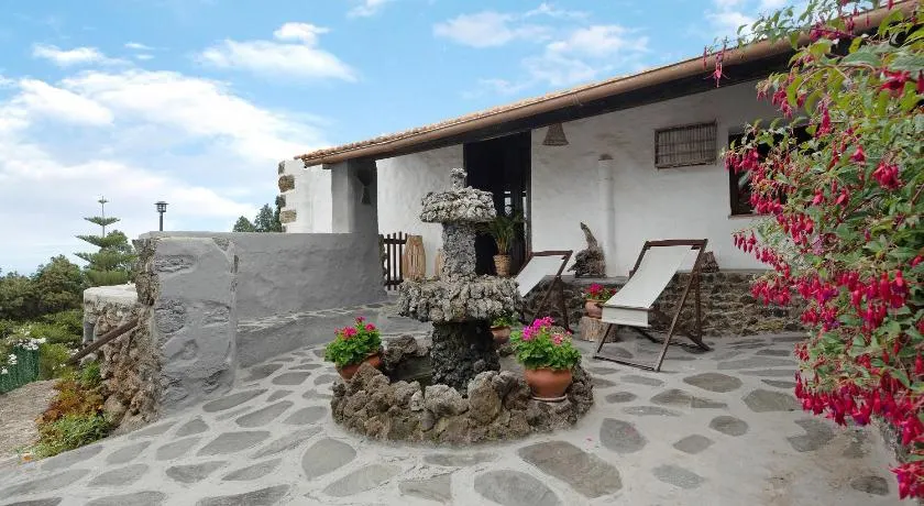 Casa Rosalía - Image 1