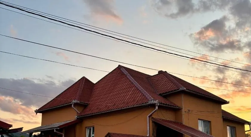 Pensiunea Brezu - Image 1