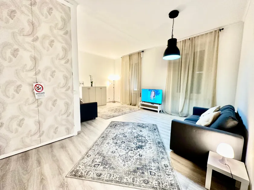 The Center Residence - Image 1