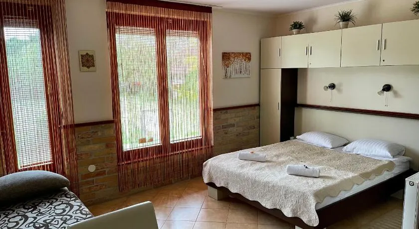 Gyula Vár Panoráma Apartman - Image 1