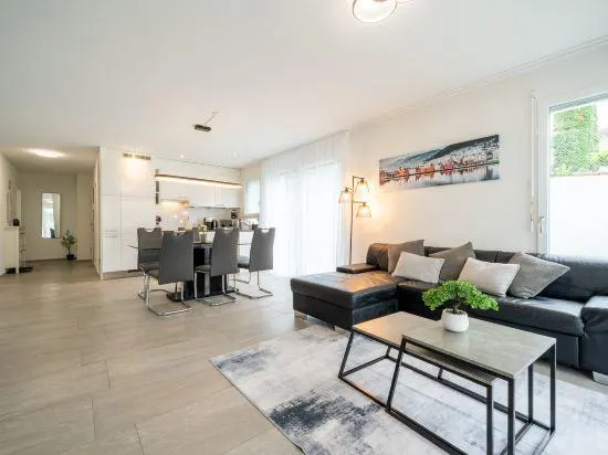 Modern Swiss Apt | spacious garden + parking - Image 1