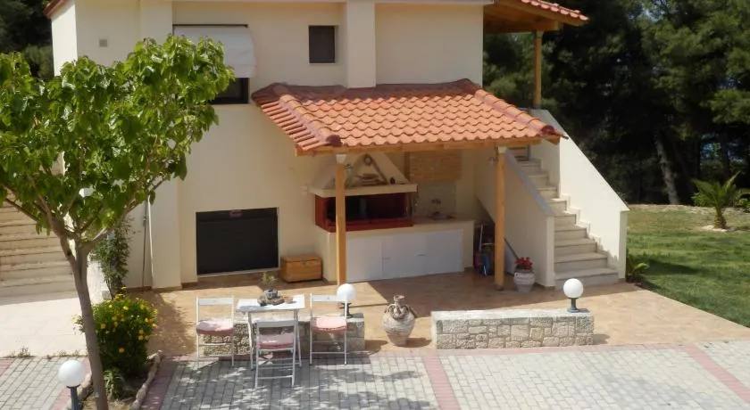 Villa Chris - Image 1