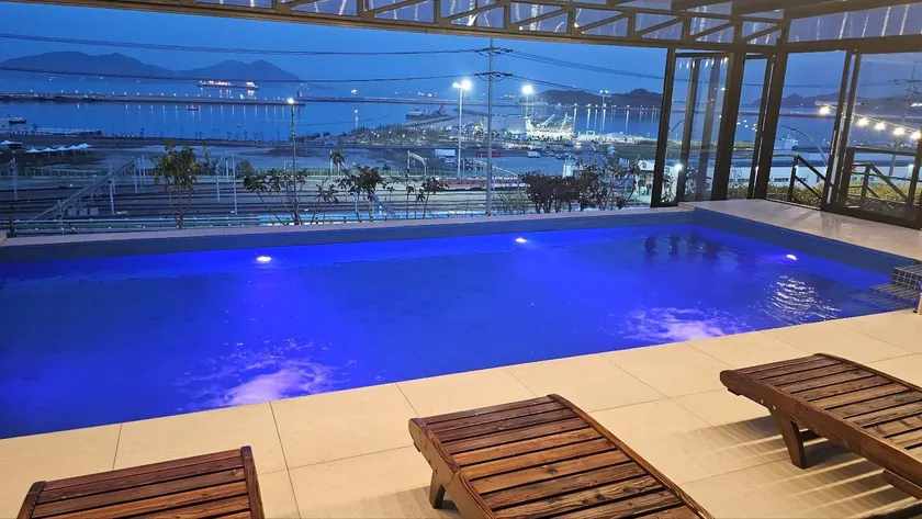 Yeosu C Hotel Resort - Image 1
