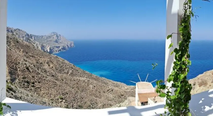 Anemos Guest House Karpathos - Image 1