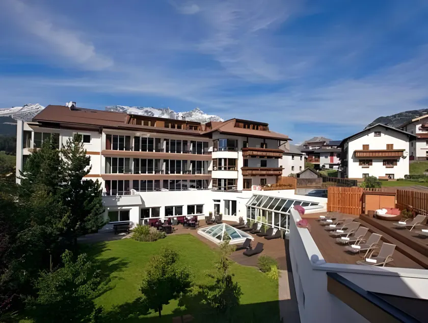 Alpin Art & Spa Hotel Naudererhof Superior - Image 1