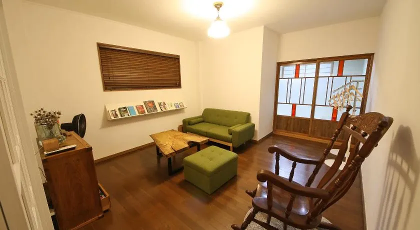 sumica apartments - Image 1