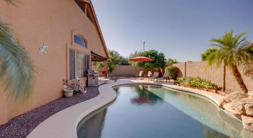 Near Hikes! Snowbird Escape w/ Pool in Gilbert - Image 1