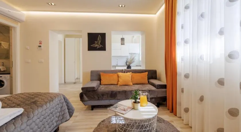 Perimar Luxury Apartments and Rooms Split Center - Image 1