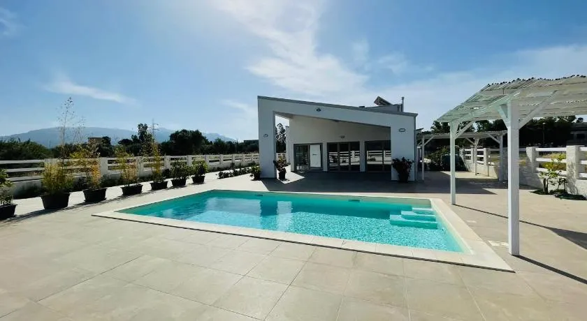 Villa INN - Image 1