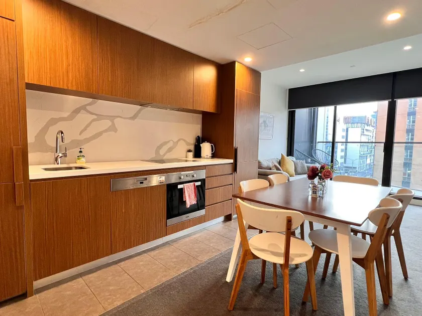 Apartment Rosemary on St kilda Road - Image 1