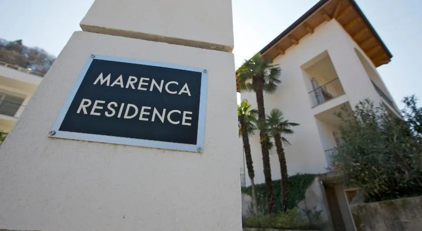 apartamento completamente amueblado en una peque��a residencia en un lugar soleado - Image 1