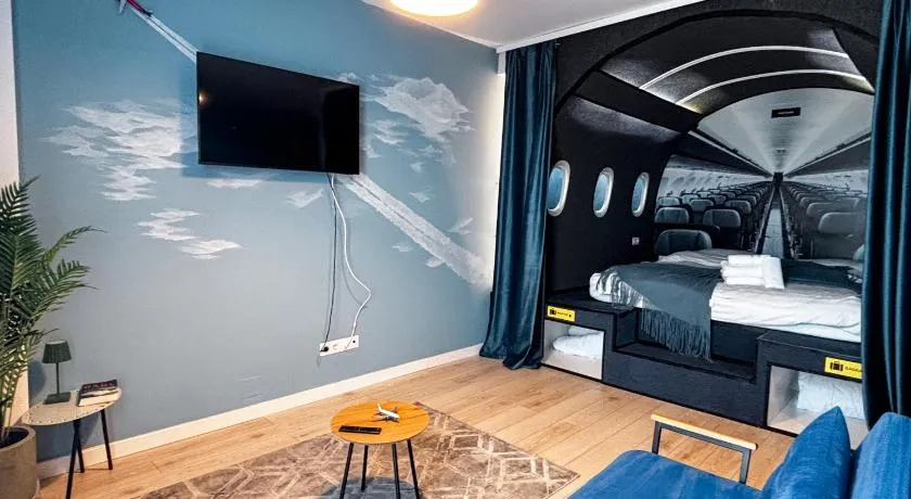 Airliner Apartment First Class Stay - Image 1