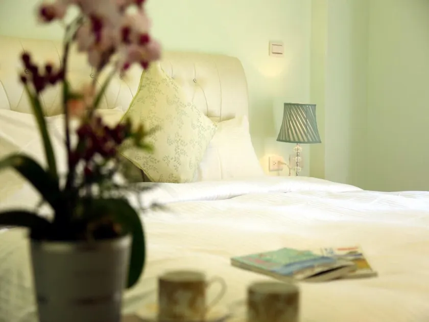 Star-Ya Bed and Breakfast - Image 1