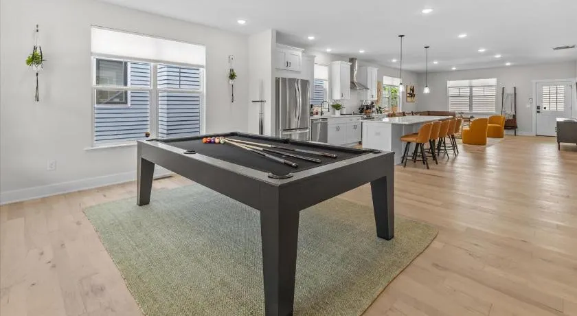Lux House Furnished for Comfort - Image 1
