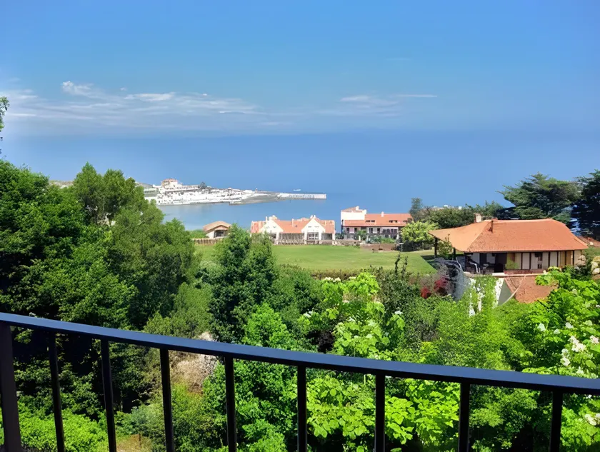 Apartamentos Mar Comillas - Image 1