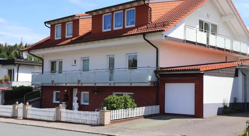 Ferien- und Monteurwohnung Julia - Image 1