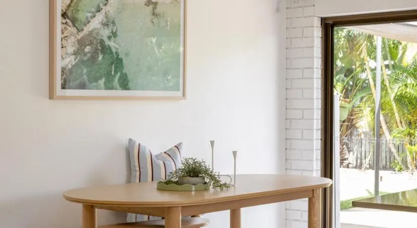 Boutique Beach Stay Pet Friendly Great Location - Image 1