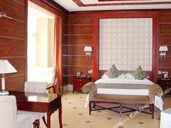 Qinghua Business Hotel - Image 1