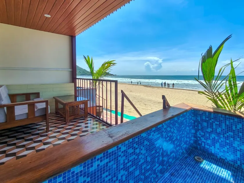 The Dreamland Beach Resort - Image 1