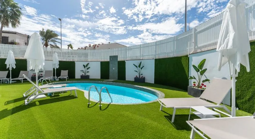 Alsol Los Caribes 2 - Adults Only - Image 1