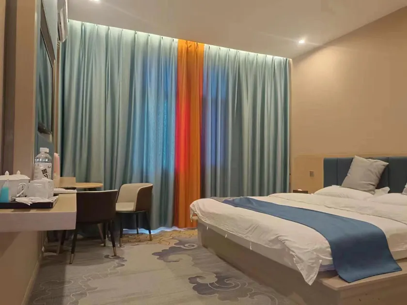 Lixi Yuanxin Hotel - Image 1