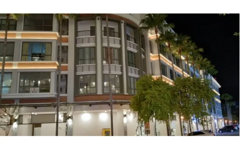 PINTARMAN SUITES @ MIRI TIMES SQUARE - Image 1