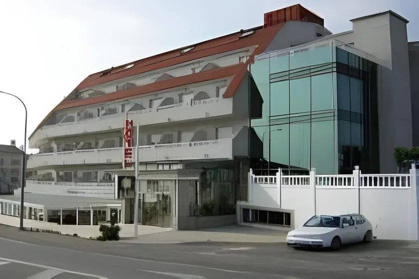 Hotel Luz de Luna - Image 1