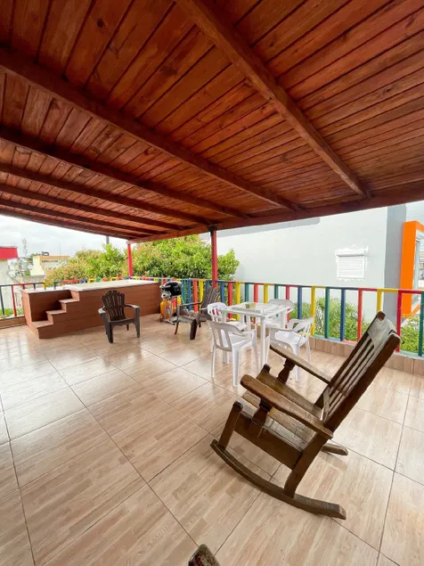 Hermosa cabañita en el centro LR - Image 1