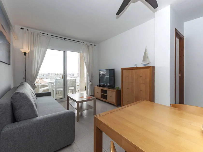 Apartment in Empuriabrava near Skydive Center - Image 1
