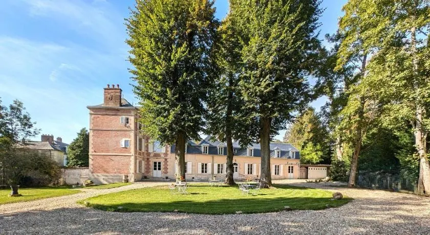 Pavillon des communs - Image 1
