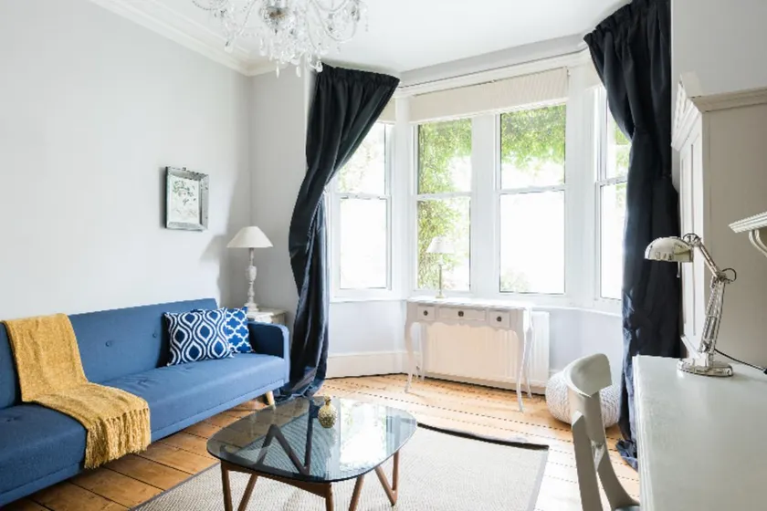 The Walton Gardens - Peaceful & Central 2BDR with Garden - Image 1