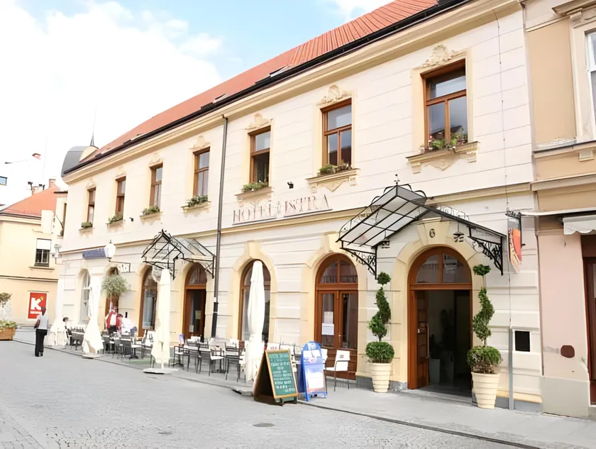 Hotel Istra - Image 1