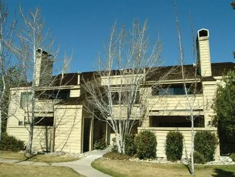 Club Lakeridge Resort - Image 1
