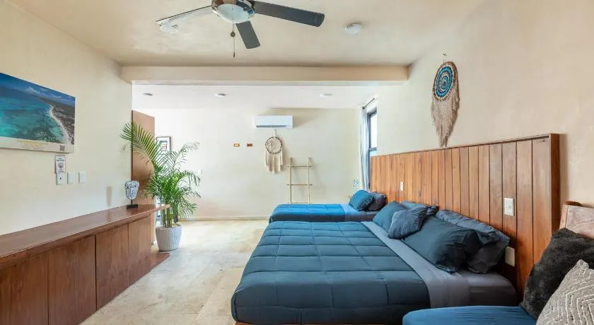 Family Studio Suite with Kitchenette & Terrace - Santuario Hotel Boutique - Image 1