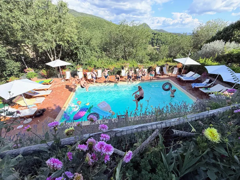 Exclusive Spoleto Country Park Pool Park Activities Mountain View Sleeps 28 - Image 1