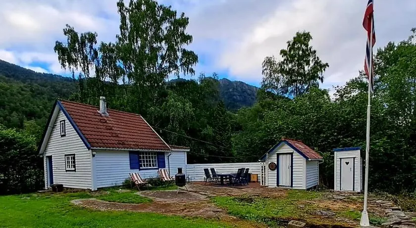 The Old Cabin - Image 1