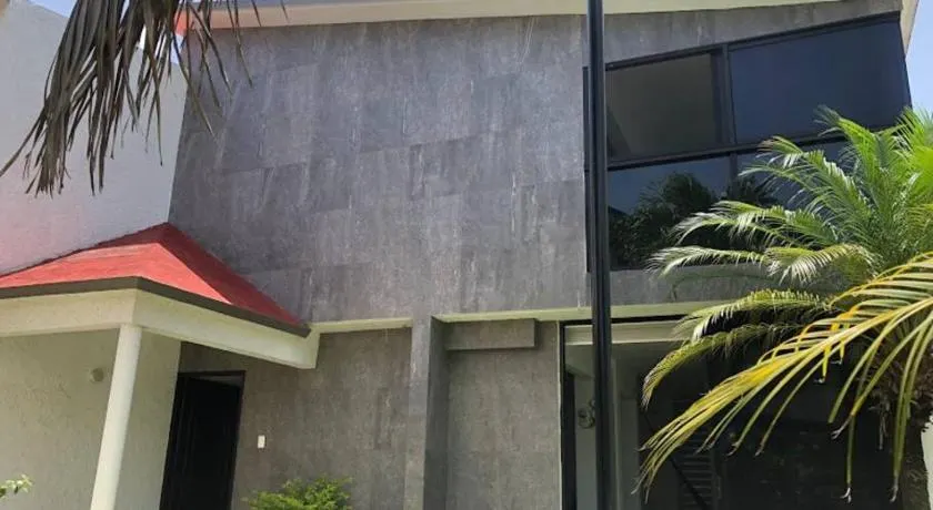 Casa c/embarcadero en Boca del Río Gran Ubicación - Image 1