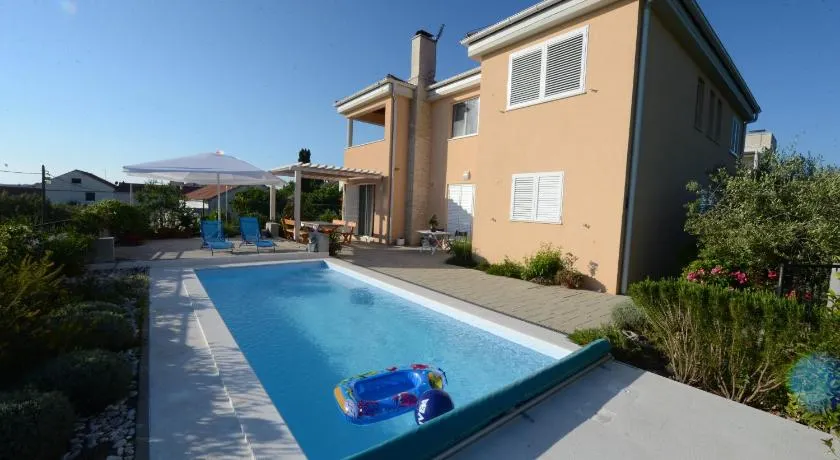 Apartment Mara - Image 1