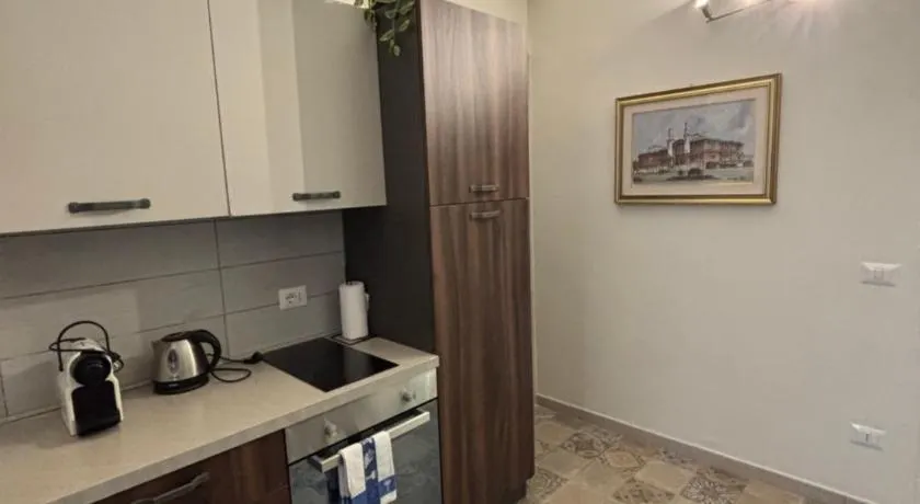 Whiteflower Apartments - Image 1