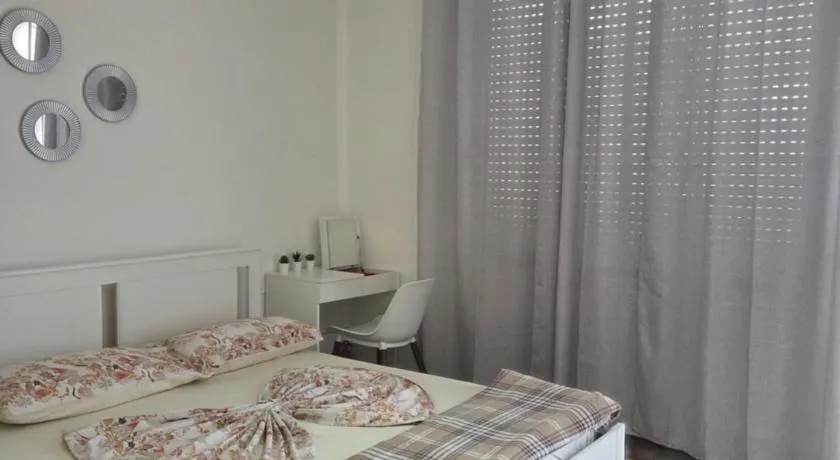 Cosy Corner - Image 1