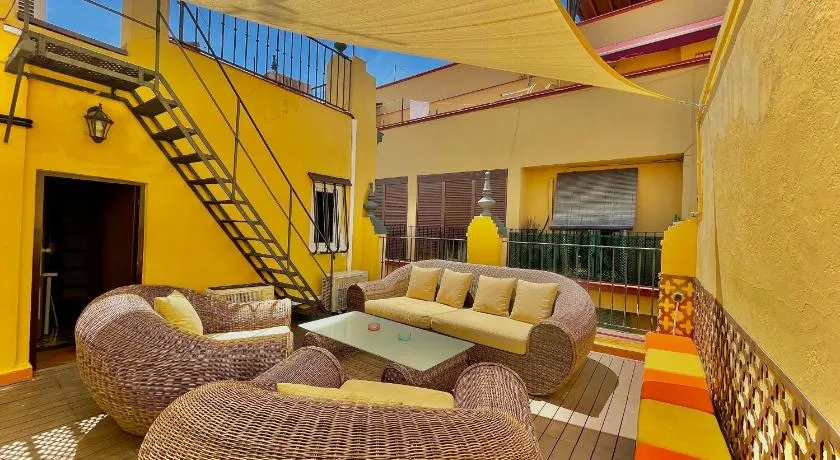 House -Rooftop&Jacuzzi -StayInSeville - Image 1