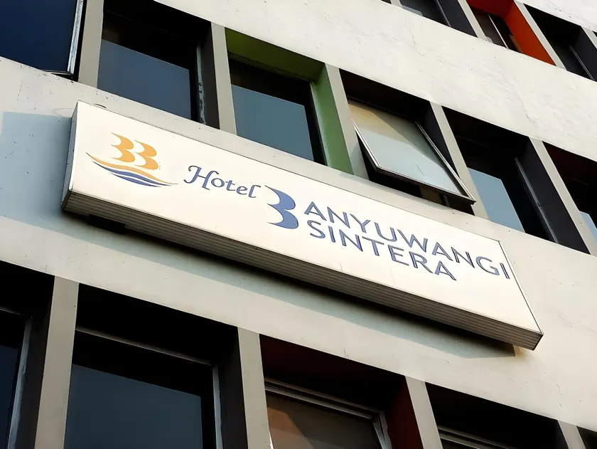 Hotel Banyuwangi Sintera - Image 1